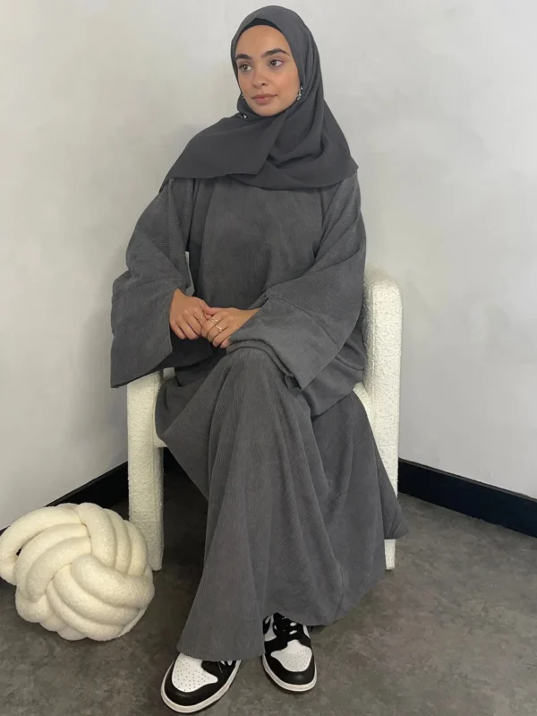 أحدث فساتين نسائية سروال قصير عباية مغلقة ملابس إسلامية عباية متواضعة فستان نسائي مسلم مع جيوب ملابس تقليدية